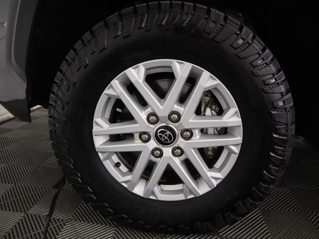 Thumbnail: 2024 Toyota Tundra - 30