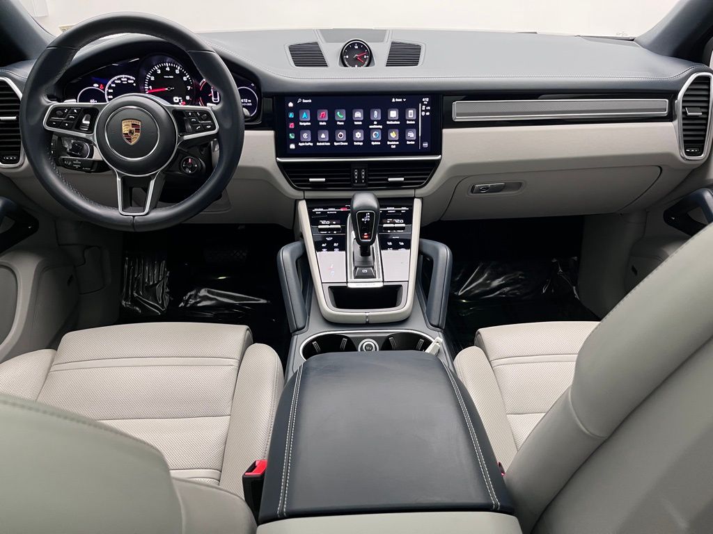 2022 Porsche   23