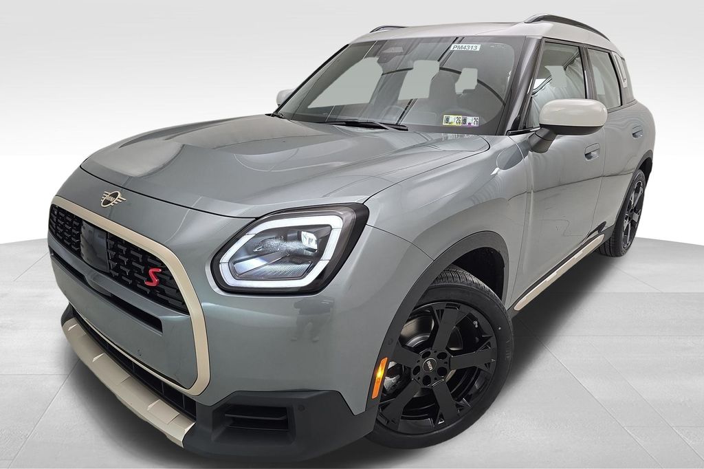 2026 MINI Countryman S's photo