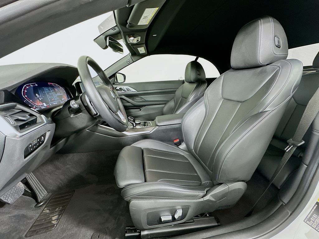 Thumbnail: 2023 BMW 4 Series - 21