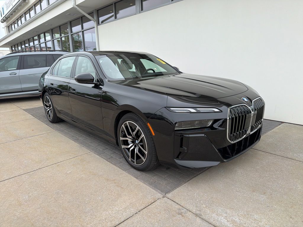 Black Sapphire Metallic 2025 BMW 7 Series 760i xDrive Sedan All-Wheel Drive 8-Speed Automatic