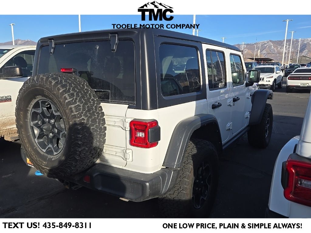 Used 2021 White Jeep Unlimited Rubicon 4xe image 2