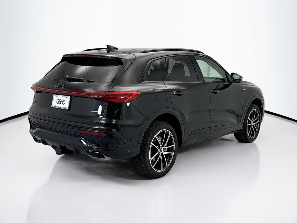 Thumbnail: 2026 Audi Q5 - 5