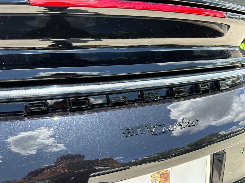 2025 Porsche 911 Turbo 14