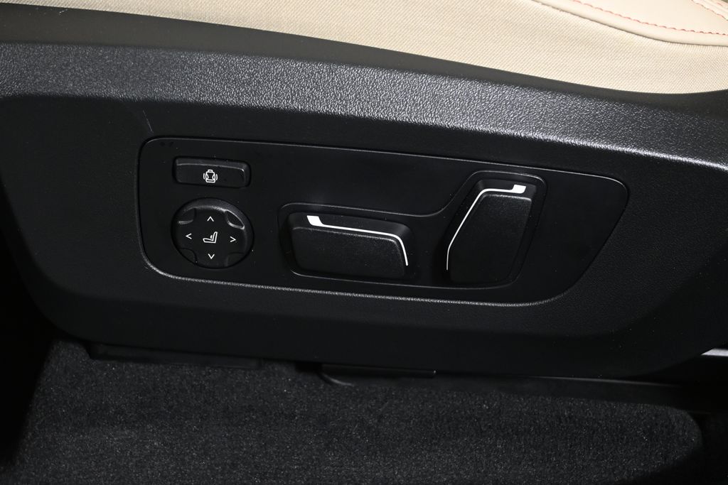 Thumbnail: 2026 BMW X3 - 27