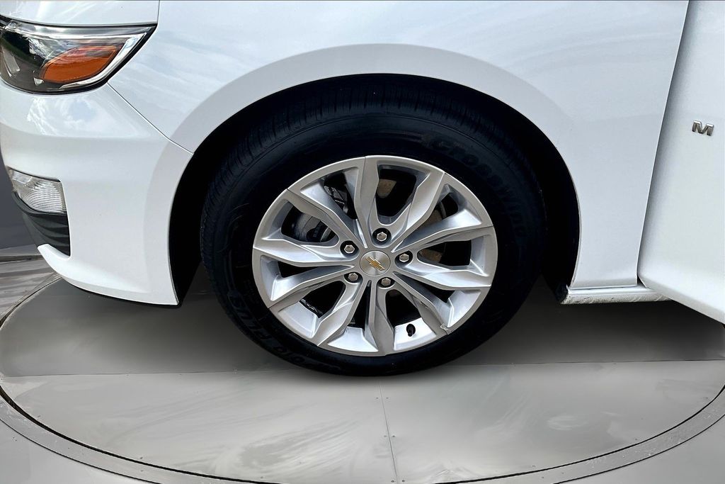 Certified Used 2024 White Chevrolet LT image 25