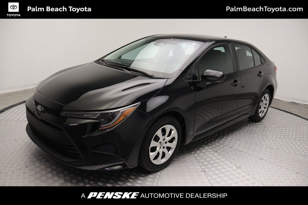 2024 Toyota Corolla LE FWD