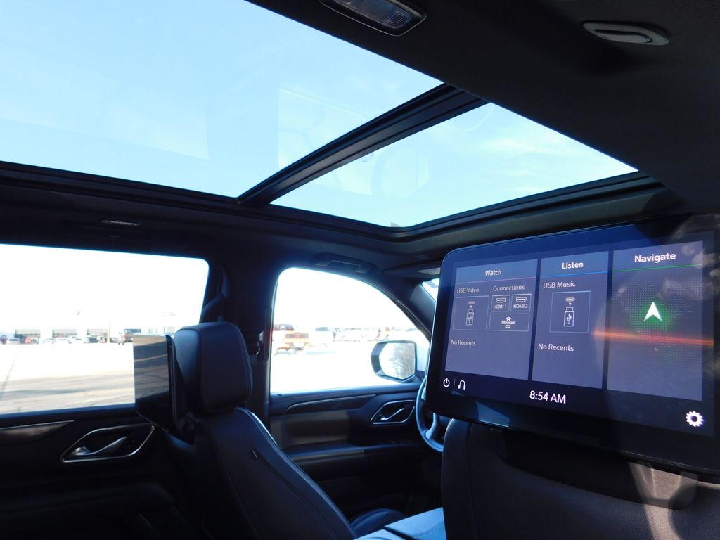 Thumbnail: 2021 Chevrolet Tahoe - 4