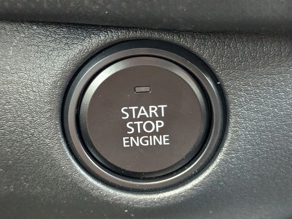 2025 Mazda CX-50 2.5 S Preferred