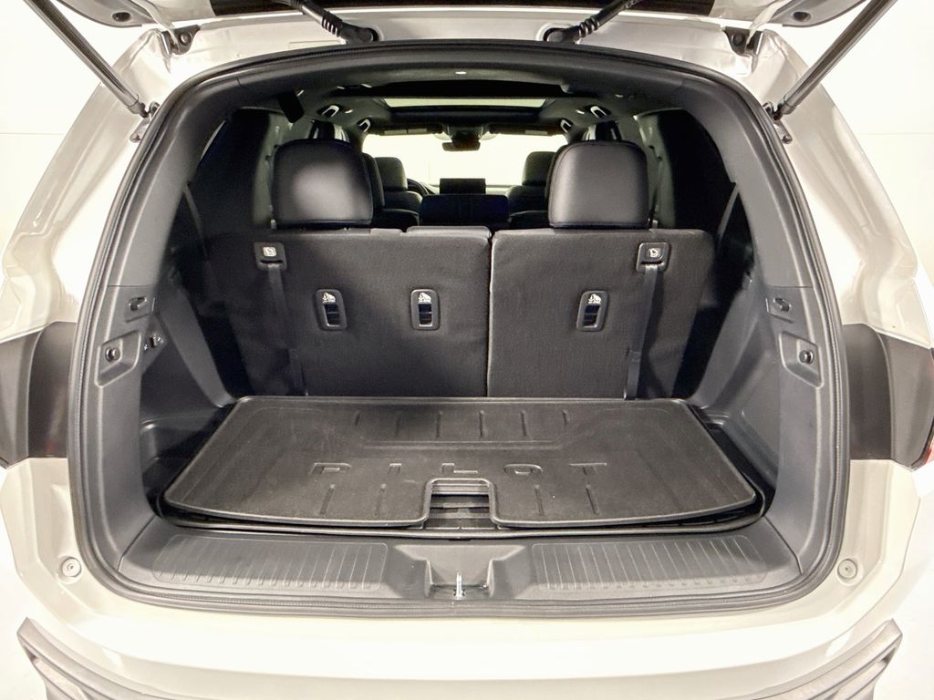 Thumbnail: 2026 Honda Pilot - 28