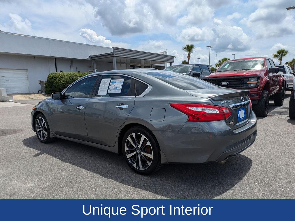 2016 Nissan Altima 2.5 SR