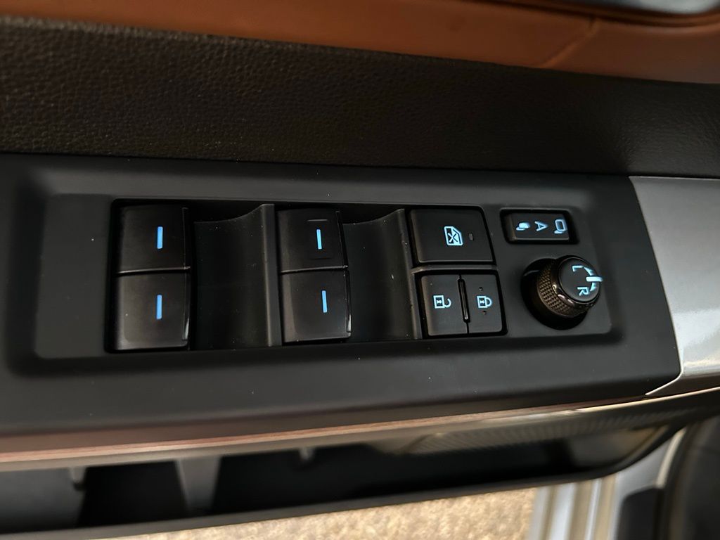 Thumbnail: 2024 Toyota Tundra - 17