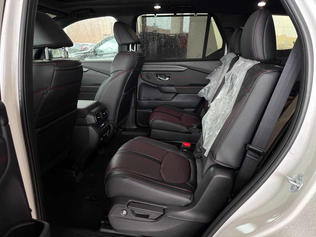 Thumbnail: 2026 Honda Pilot - 19