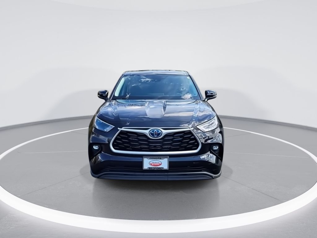 2023 Toyota Highlander LE 3