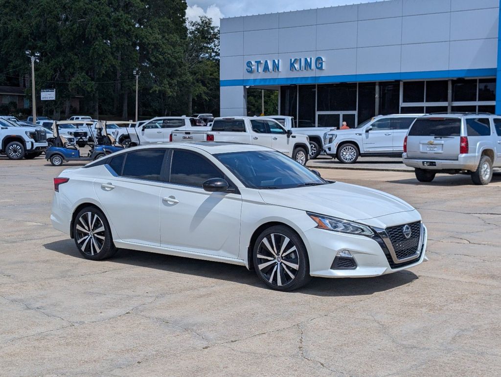 2020 Nissan Altima 2.5 SR FWD