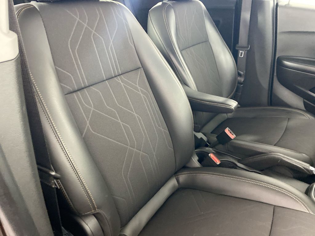 2022 Chevrolet Trax LT photo