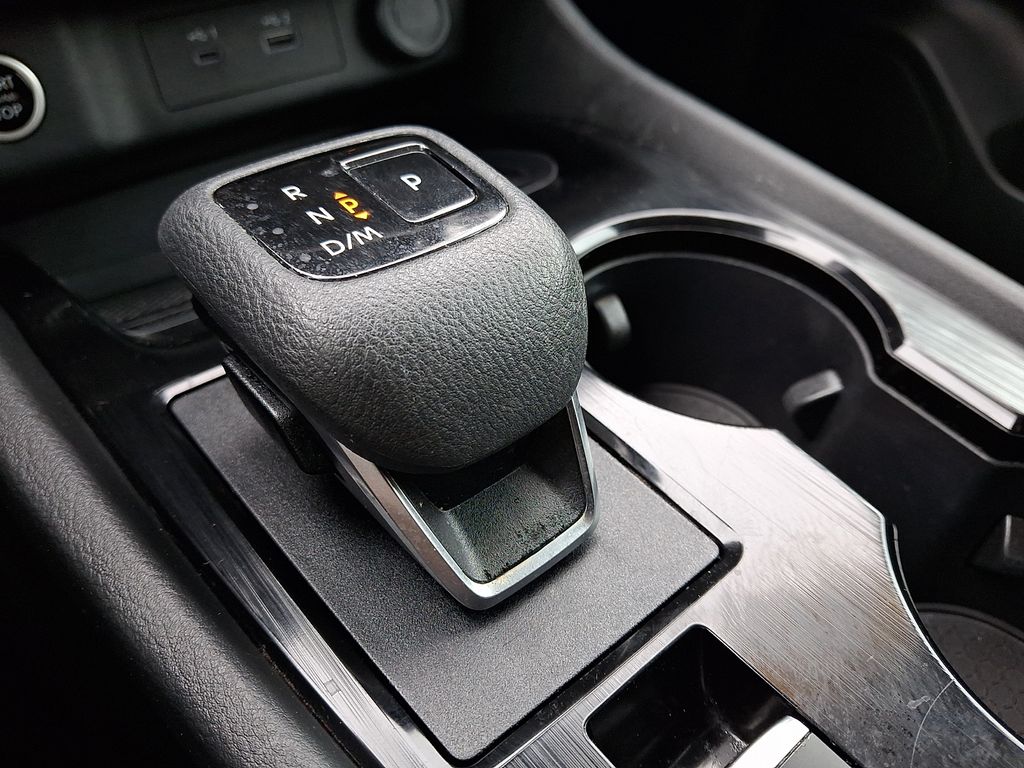 2023 Nissan Rogue — photo 14