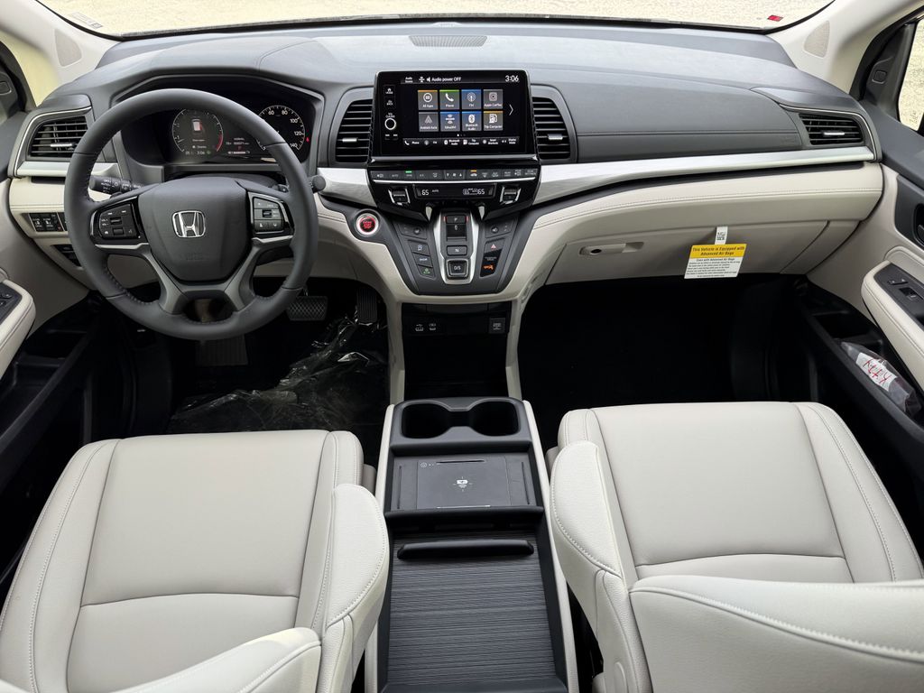 new 2026 Honda Odyssey car, priced at $41,938