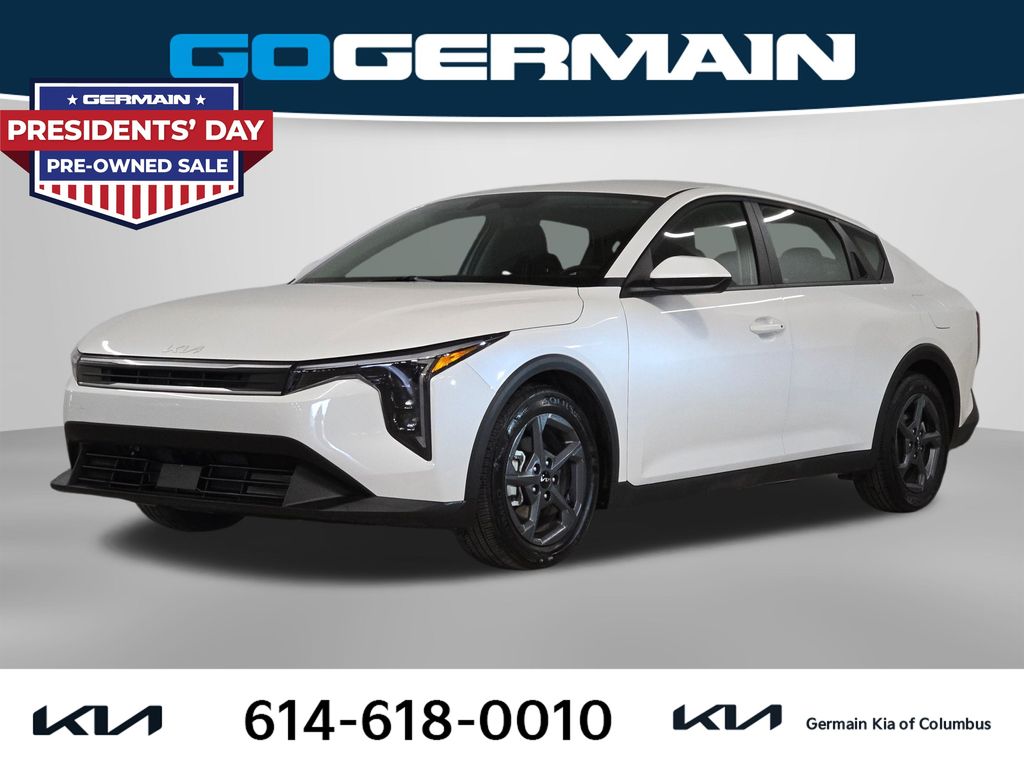 2025 Kia K4 LXS FWD