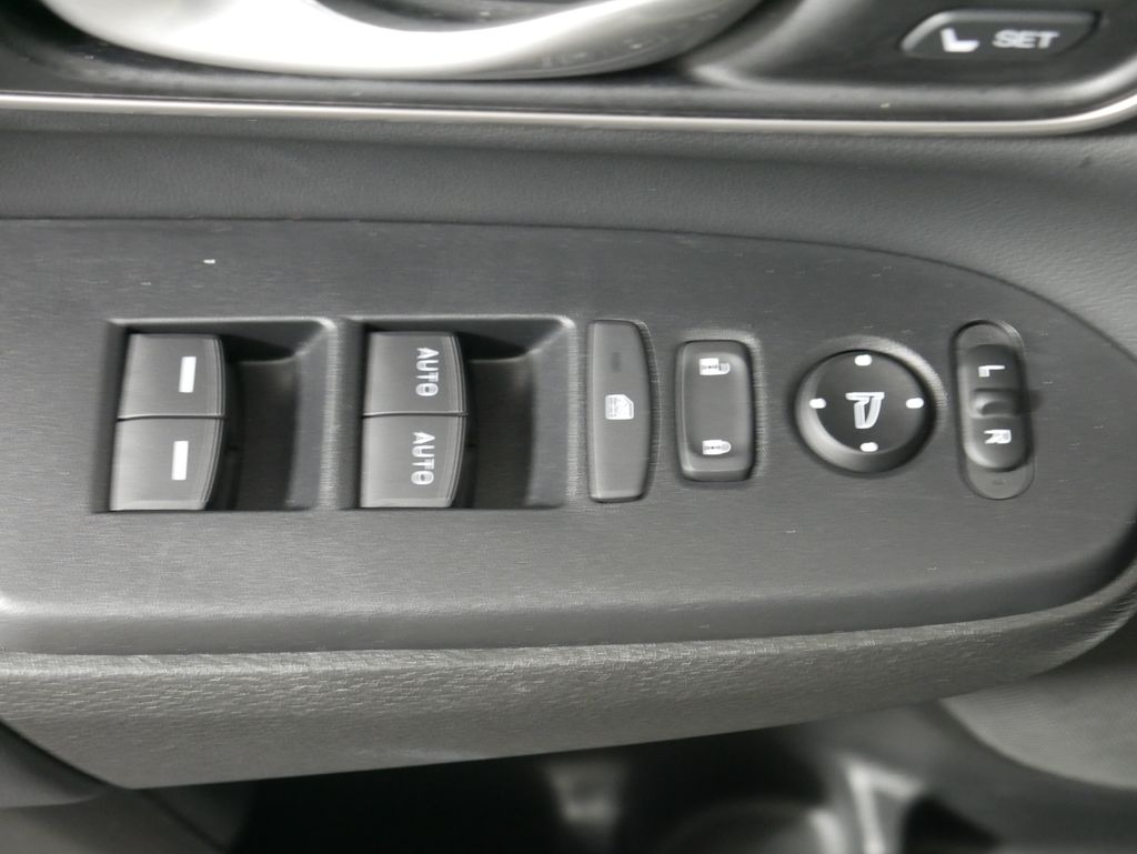 2022 Honda CR-V Touring 29
