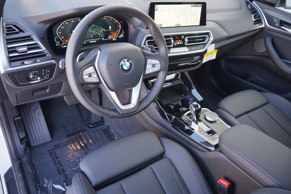 2024 BMW X3 sDrive30i 12