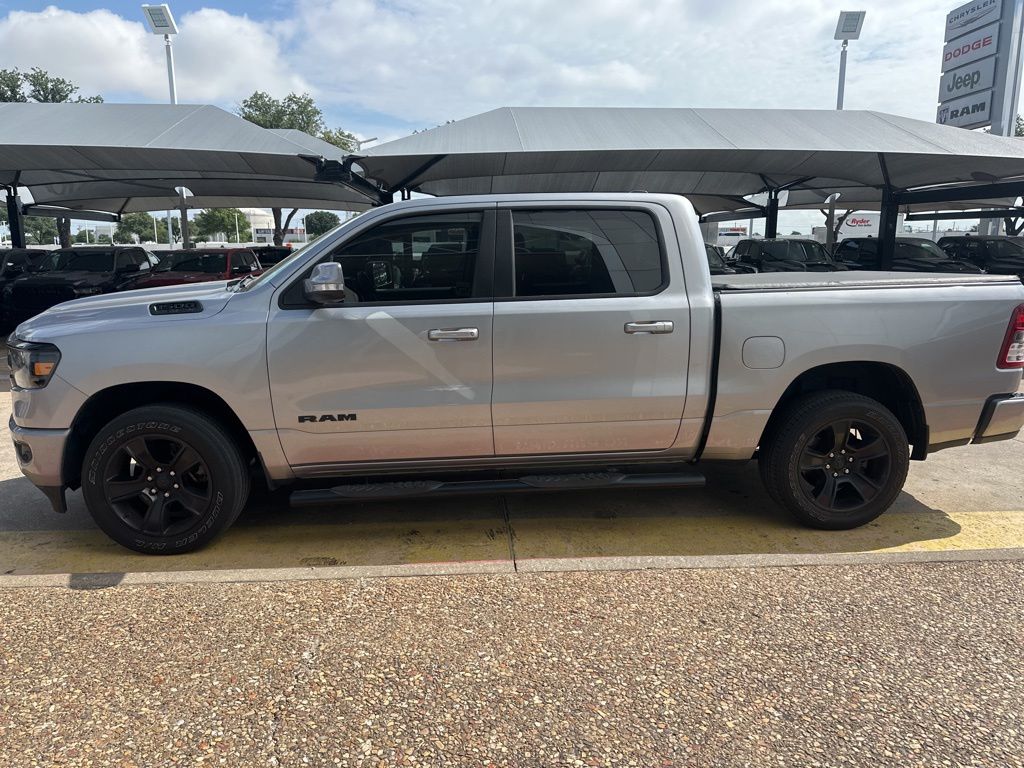 2020 RAM 1500 Big Horn/Lone Star 4x4 Crew Cab 5'7's photo