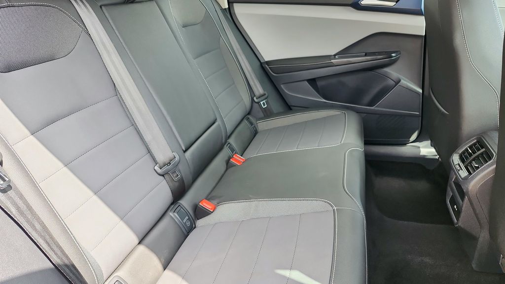 2024 Volkswagen Taos