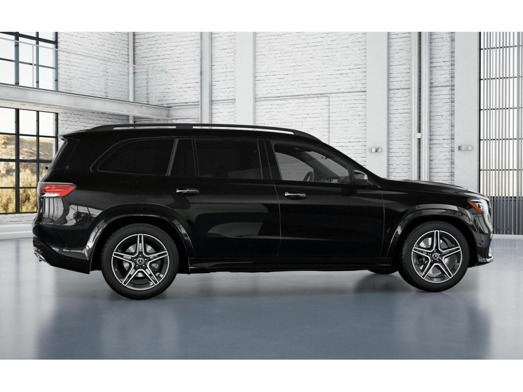 2025 Mercedes-Benz GLS 450 4MATIC 17