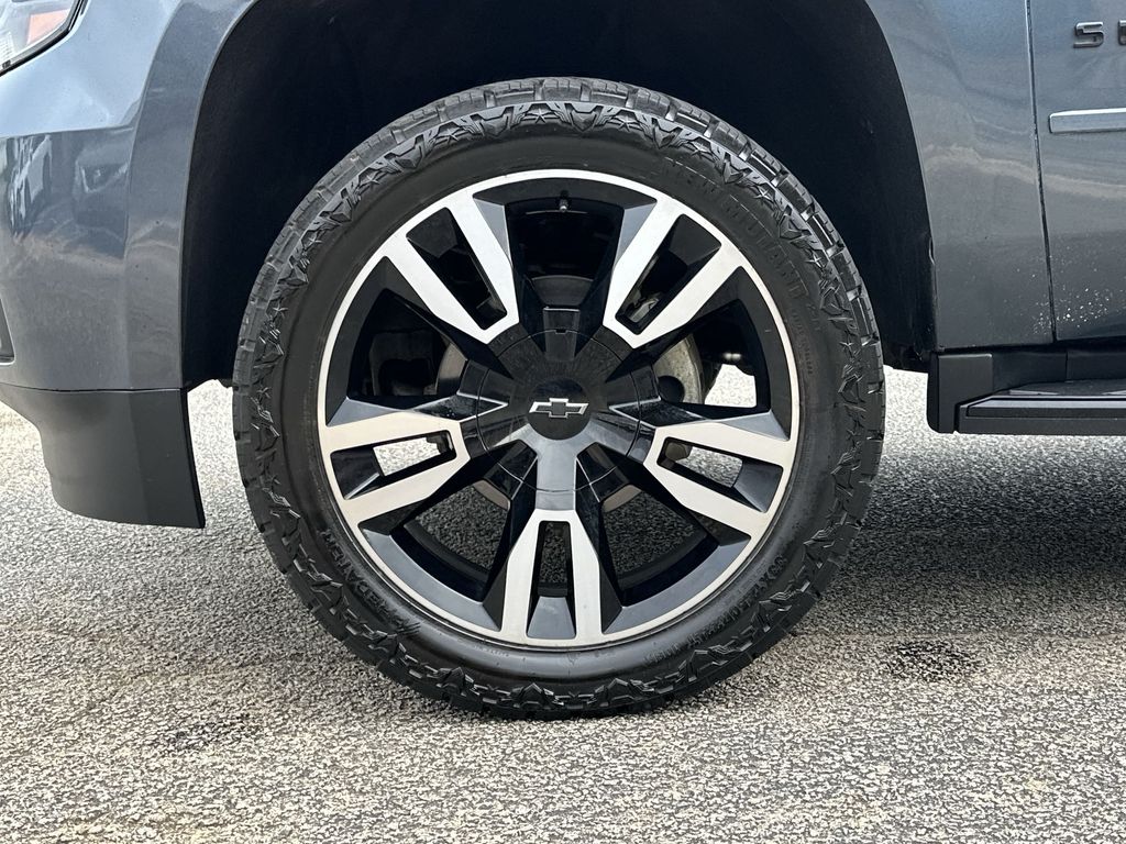 2019 Chevrolet Suburban Premier - 9