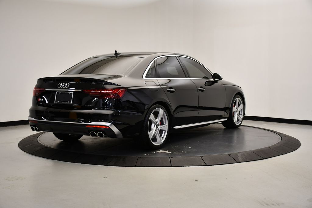 Thumbnail: 2023 Audi S4 - 5
