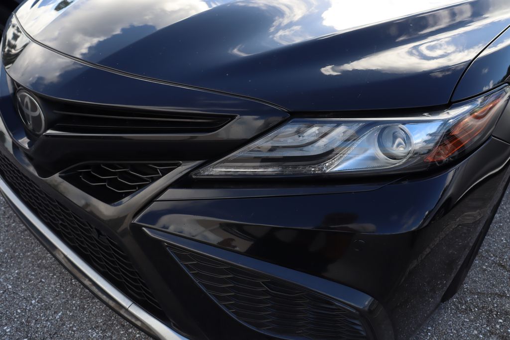 Thumbnail: 2021 Toyota Camry - 3