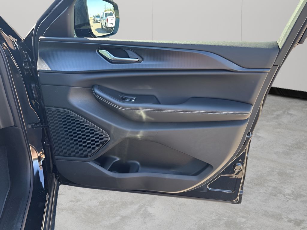 New Car 2025 Jeep Grand Cherokee L  For Sale Under $50,000 In Austin, Texas