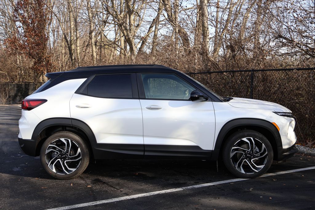 2025 Chevrolet TrailBlazer RS 9