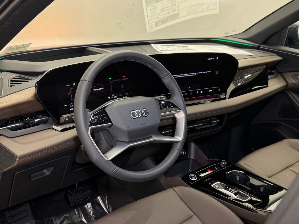 2025 Audi e-tron Premium 24