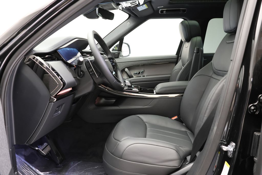 Thumbnail: 2026 Land Rover Range Rover Sport - 29