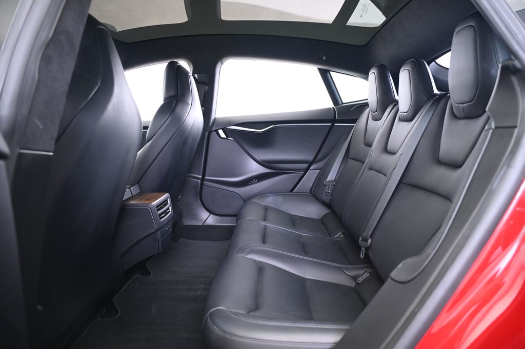 2019 Tesla Model S Long Range 32