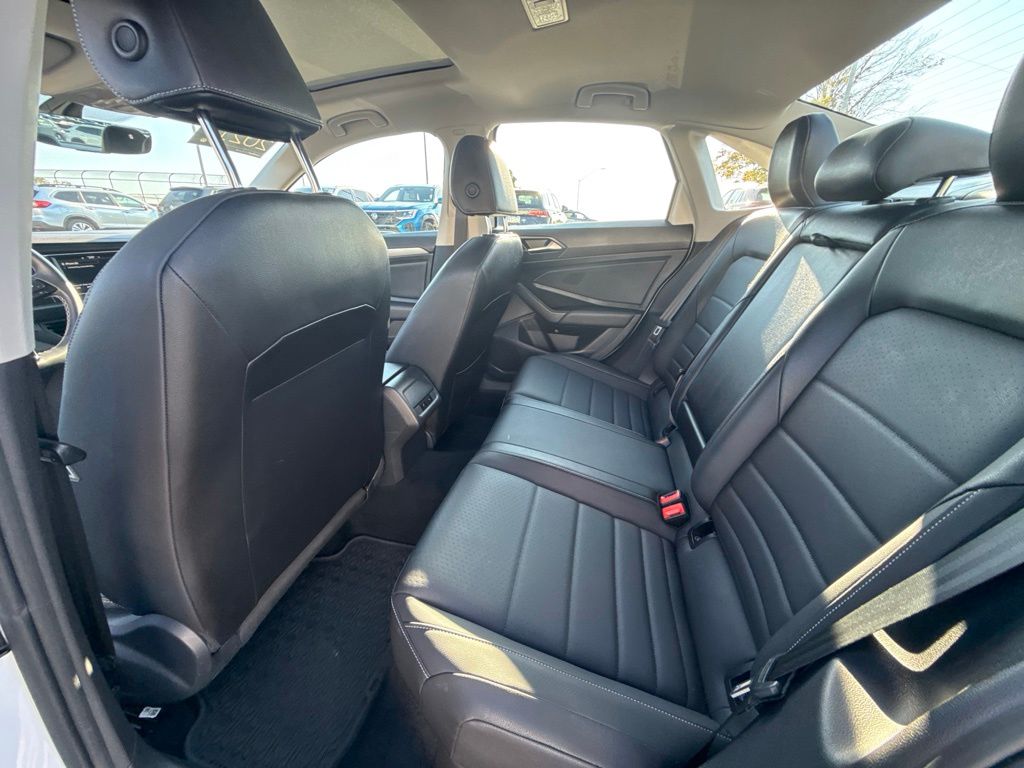 2021 Volkswagen Jetta 1.4T SE White at Bob Ruth Ford