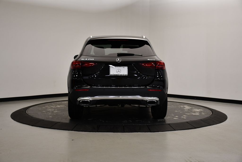 2025 Mercedes-Benz GLA 250 4MATIC 4