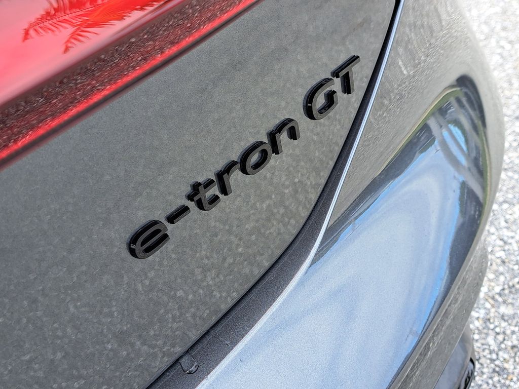 2026 Audi RS e-tron GT Performance Base - Photo 6