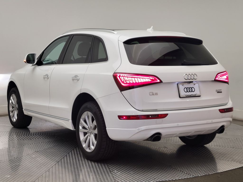 Thumbnail: 2016 Audi Q5 - 4