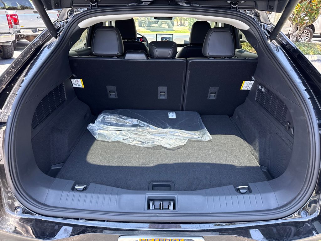 New 2026 Black Ford Premium image 19
