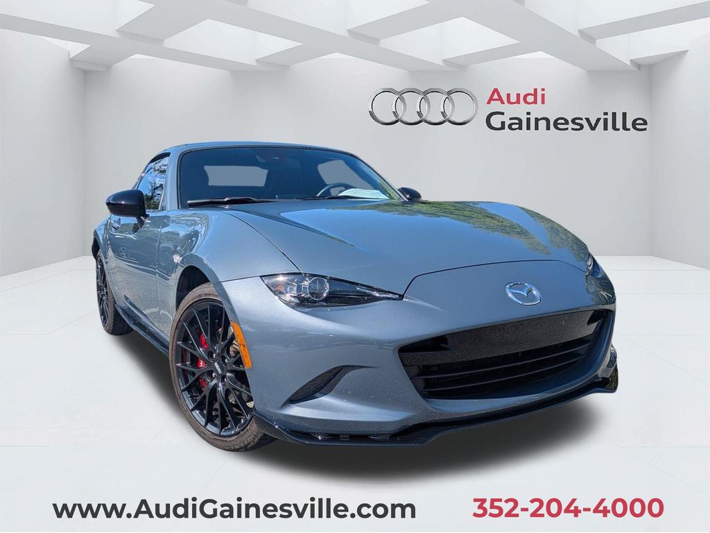 Polymetal Gray Metallic 2022 Mazda MX-5 Miata Convertible Rear-Wheel Drive 6-Speed Manual