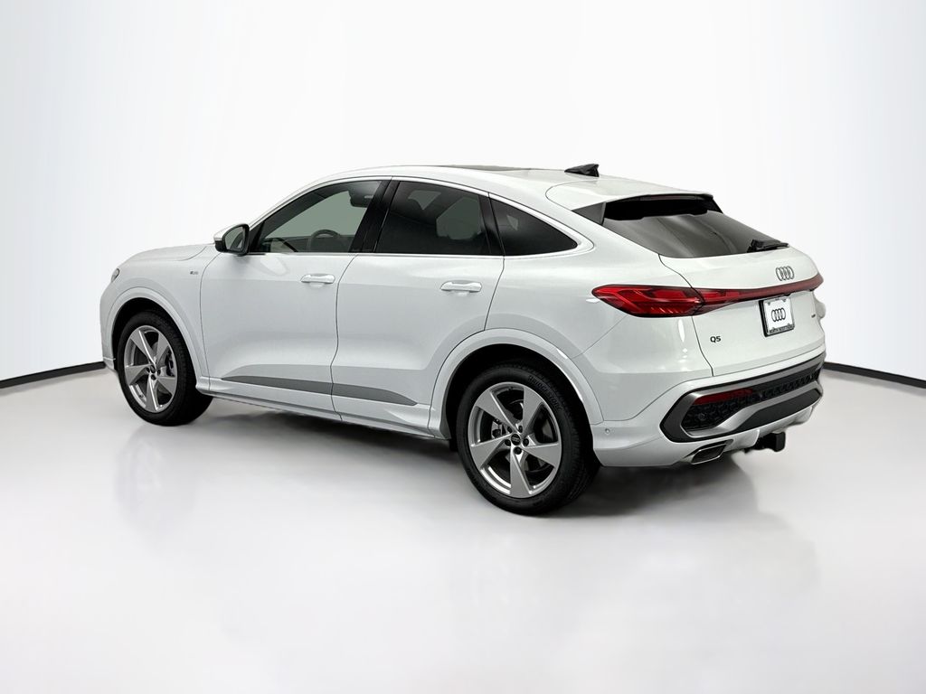 Thumbnail: 2025 Audi Q5 - 7