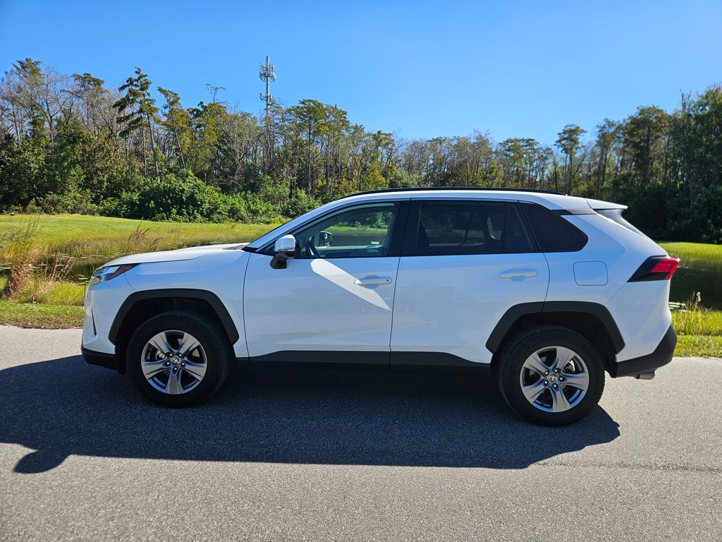 Thumbnail: 2024 Toyota RAV4 - 2