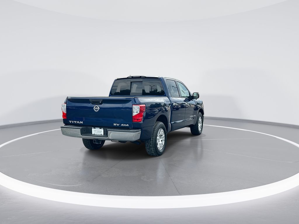 2019 Nissan Titan SV - 7