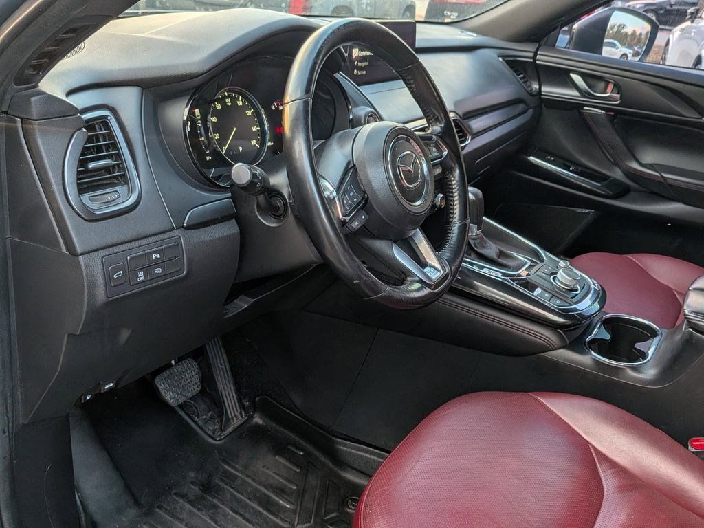 2022 Mazda CX-9 Carbon Edition - 8