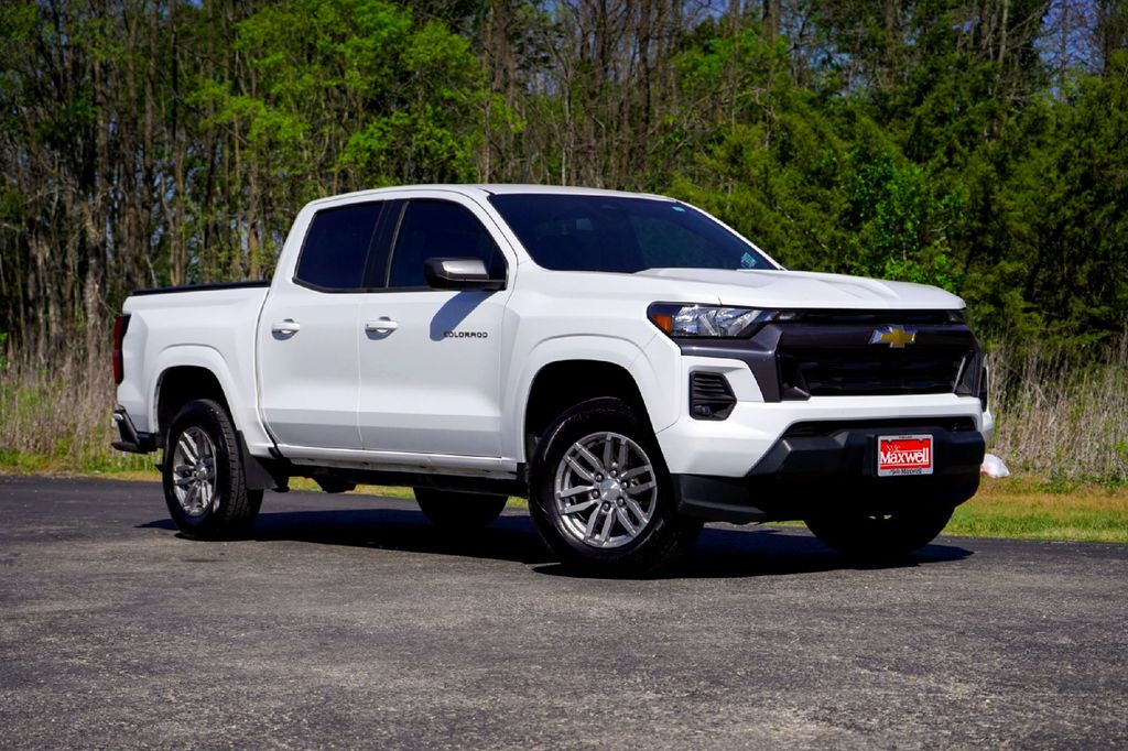 Used Car 2024 Chevrolet Colorado  Lt For Sale Under $30,000 In Taylor, Texas
