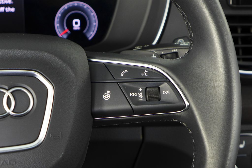 Thumbnail: 2021 Audi Q5 - 29