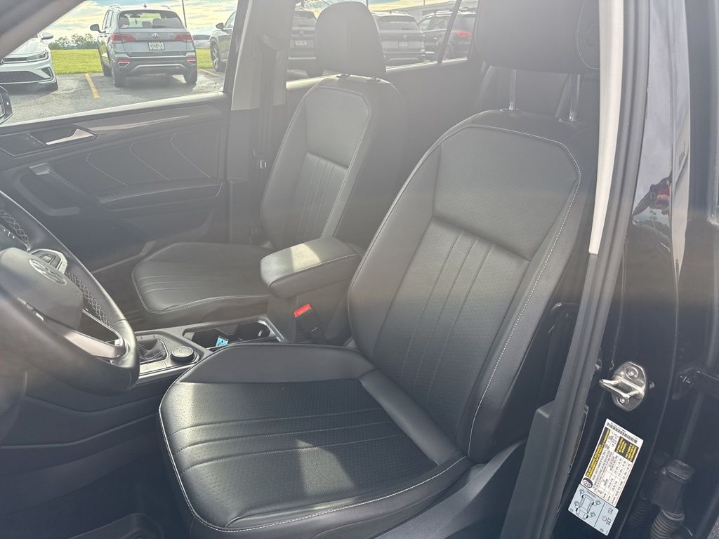 2022 Volkswagen Tiguan 2.0T SE Black at Sutliff Volkswagen