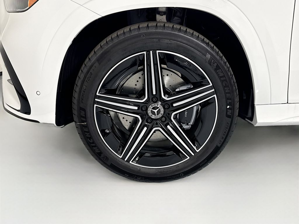 Thumbnail: 2026 Mercedes-Benz GLE - 32